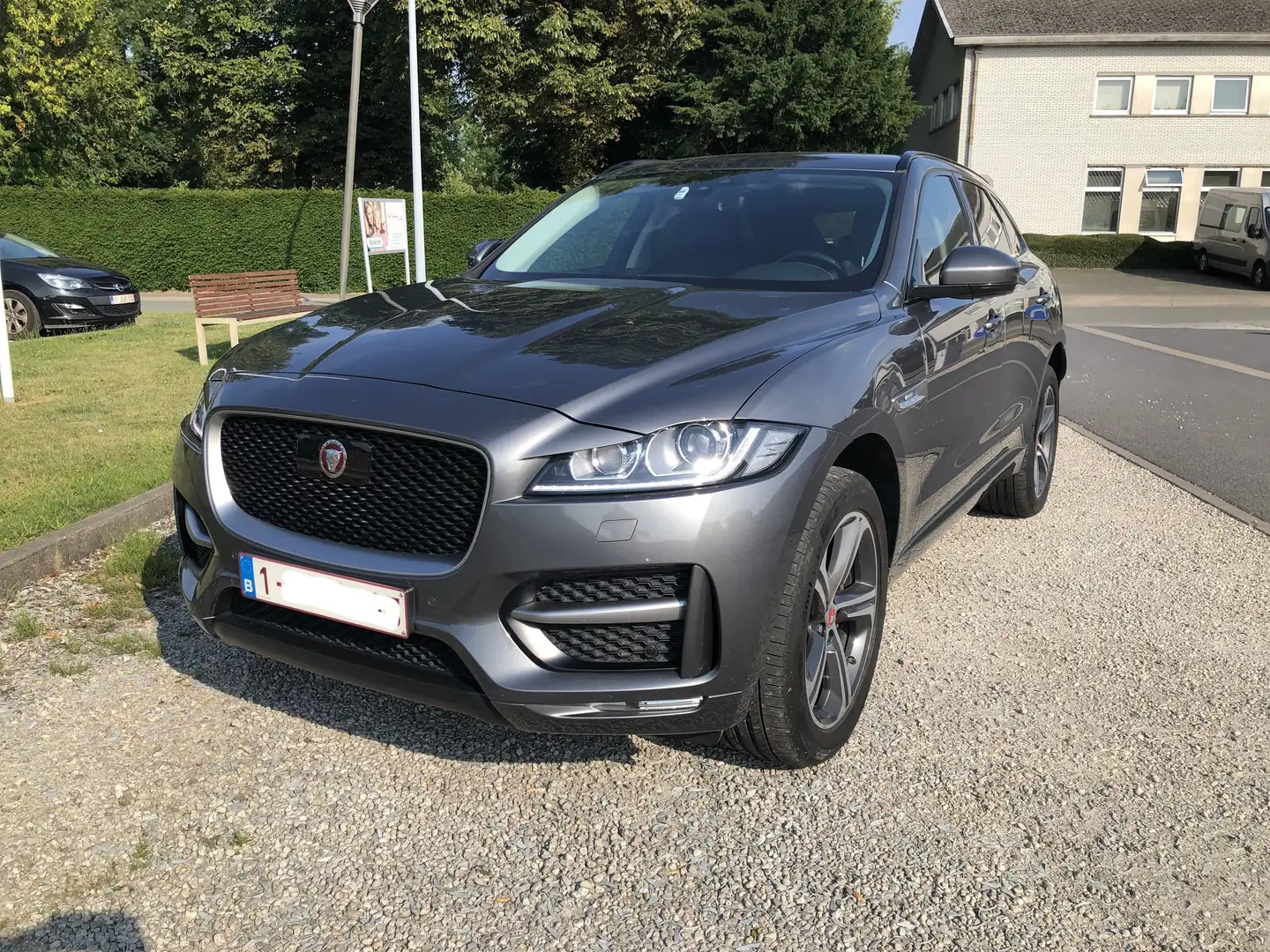 Jaguar F-Pace F-Pace 25t AWD R-Sport Gris - 1