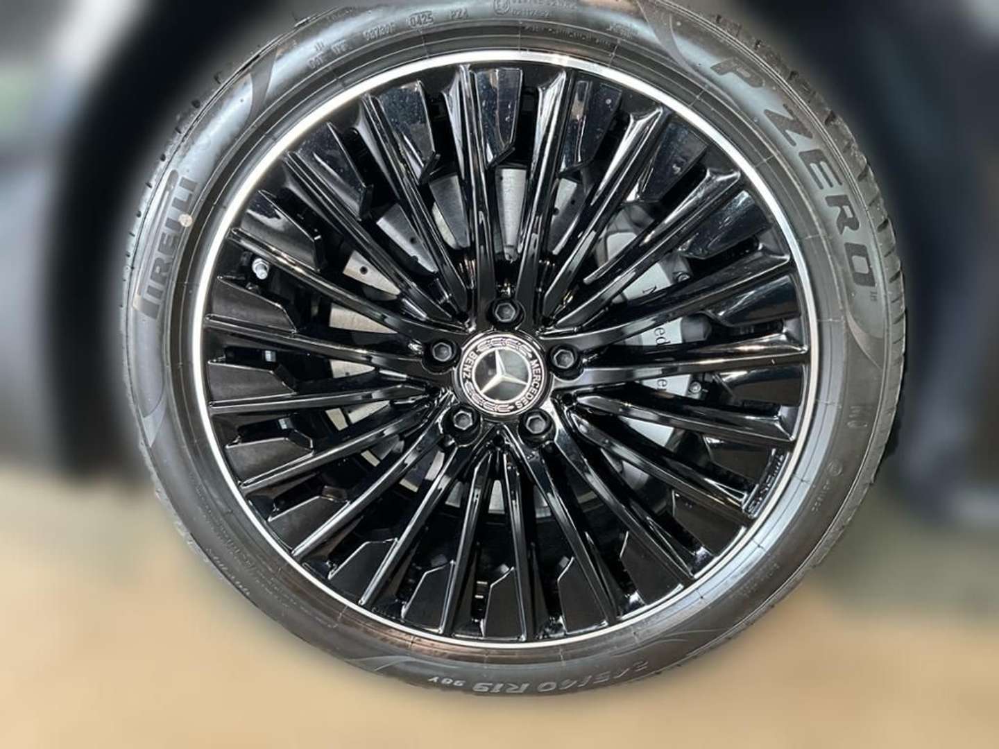 Mercedes Classe C 300 AMG-Line - 2025 - Joinsteer - #15