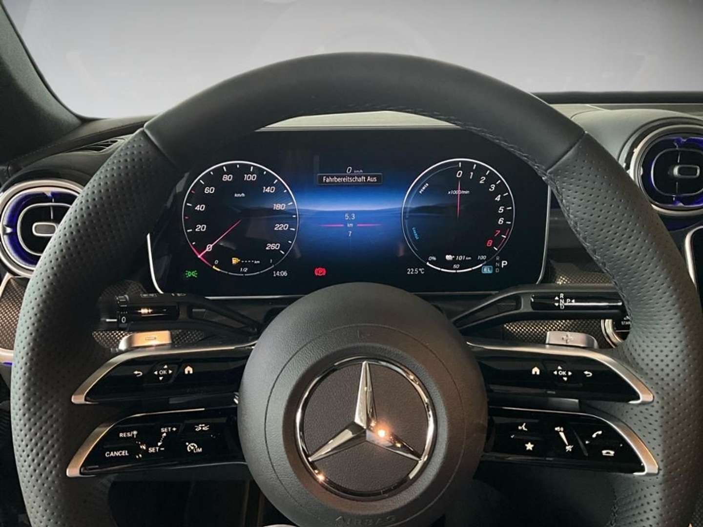 Mercedes Classe C 300 AMG-Line - 2025 - Joinsteer - #12