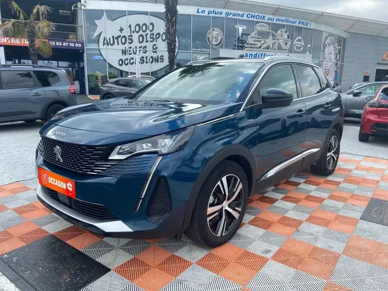 PEUGEOT 3008
