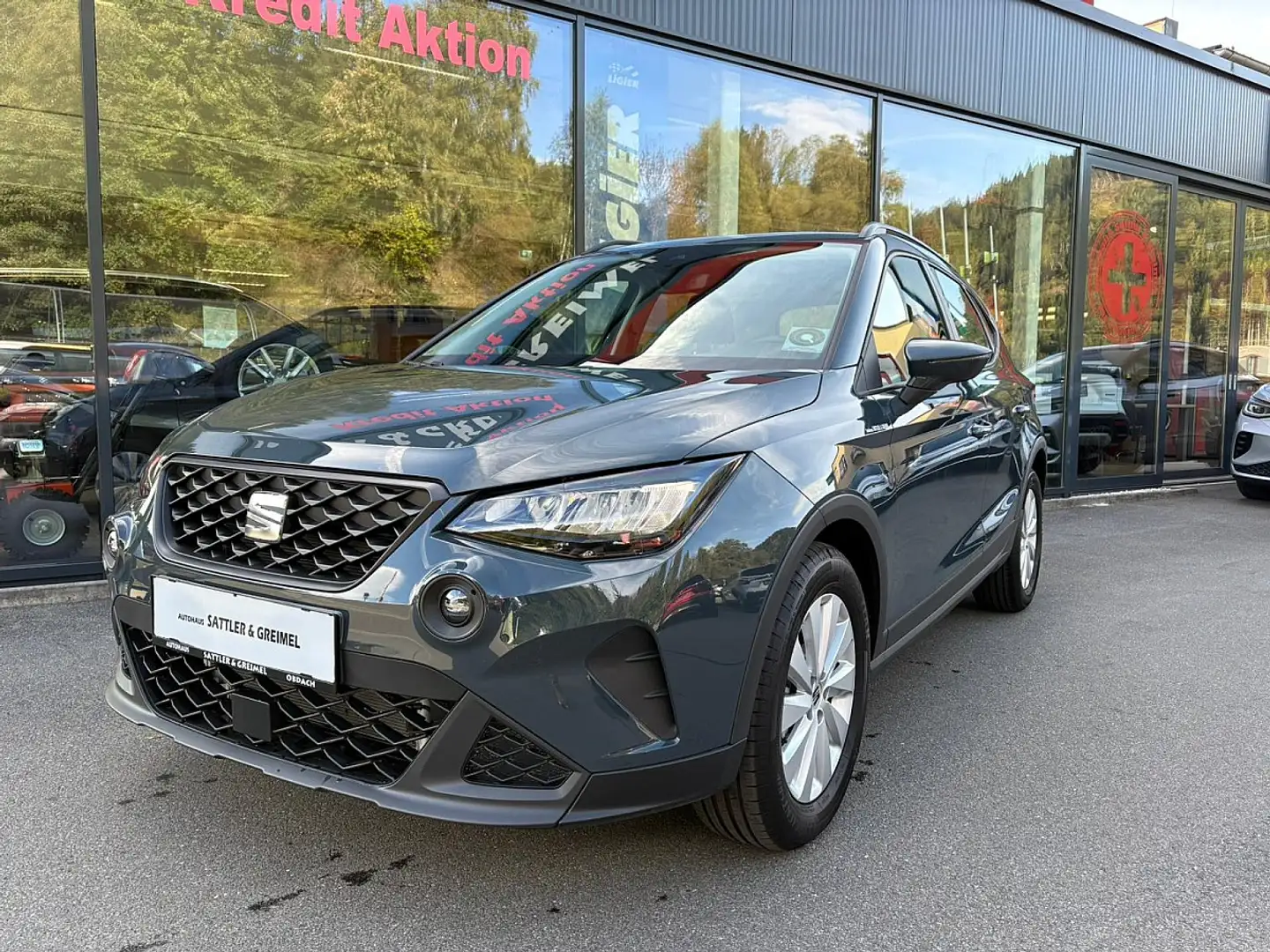 SEAT Arona 1,0 TSI Style DSG Blauw - 1