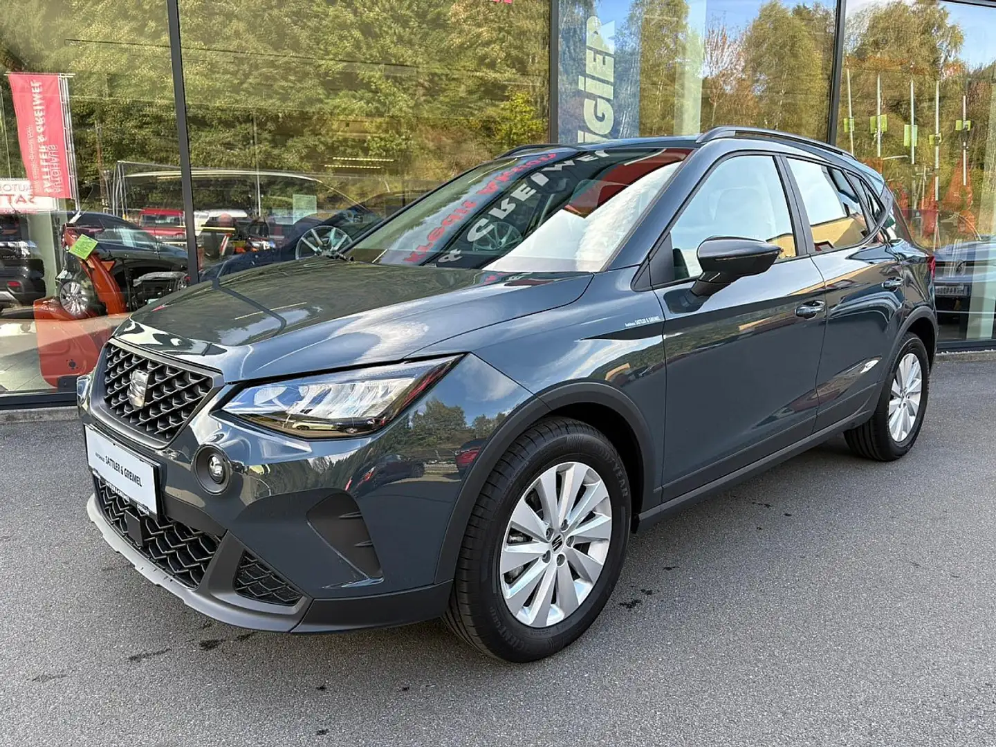 SEAT Arona 1,0 TSI Style DSG Blau - 2