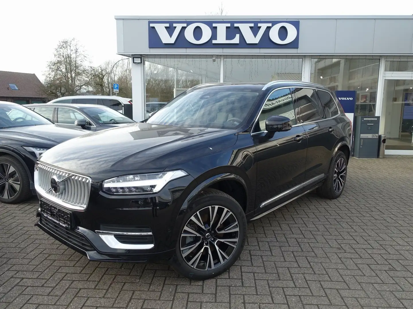 Volvo XC90 Plus T8 AWD Plug-in Hybrid/HeadUp/360°Cam Schwarz - 1