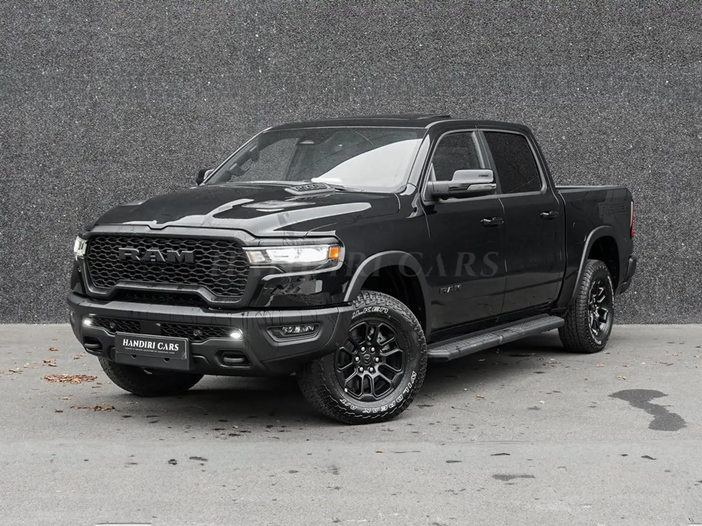 Dodge RAM 2025 Rebel € 54500 +DUAL PANE PANORAMIC SUNROOF Negro - 1