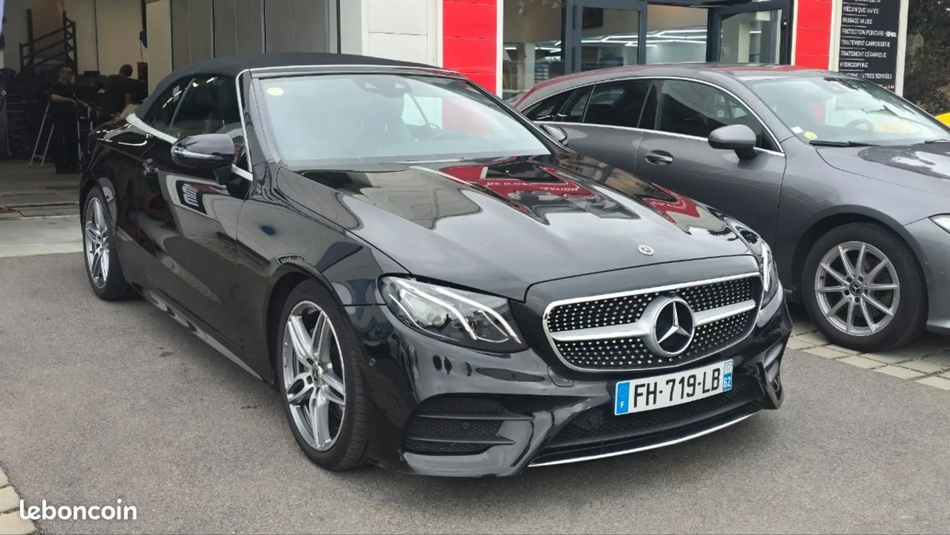 Mercedes-Benz MERCEDES E220D Cabriolet AMG line Zwart - 2