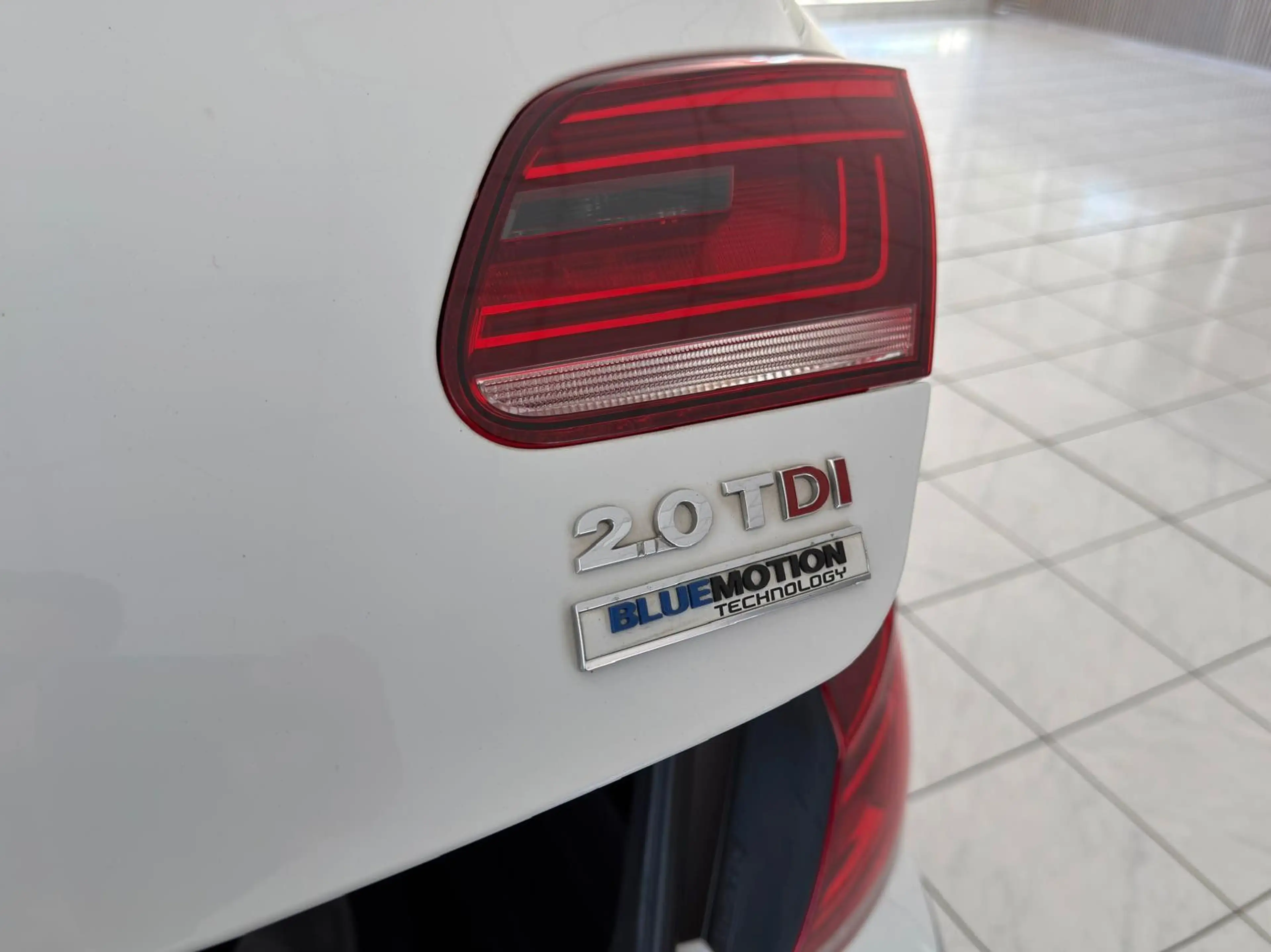 Volkswagen CC Automatik+Panorama+Navi+Kamera+Bi-Xenon+TOP! — photo 4