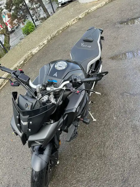 Yamaha MT-10 - foto 7