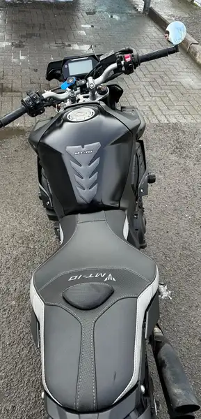 Yamaha MT-10 - foto 5