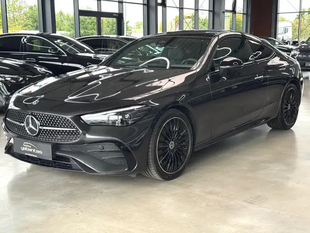 Mercedes-Benz CLE 220 d AMG Night Pano Memory 360°-K KEYLESS-GO