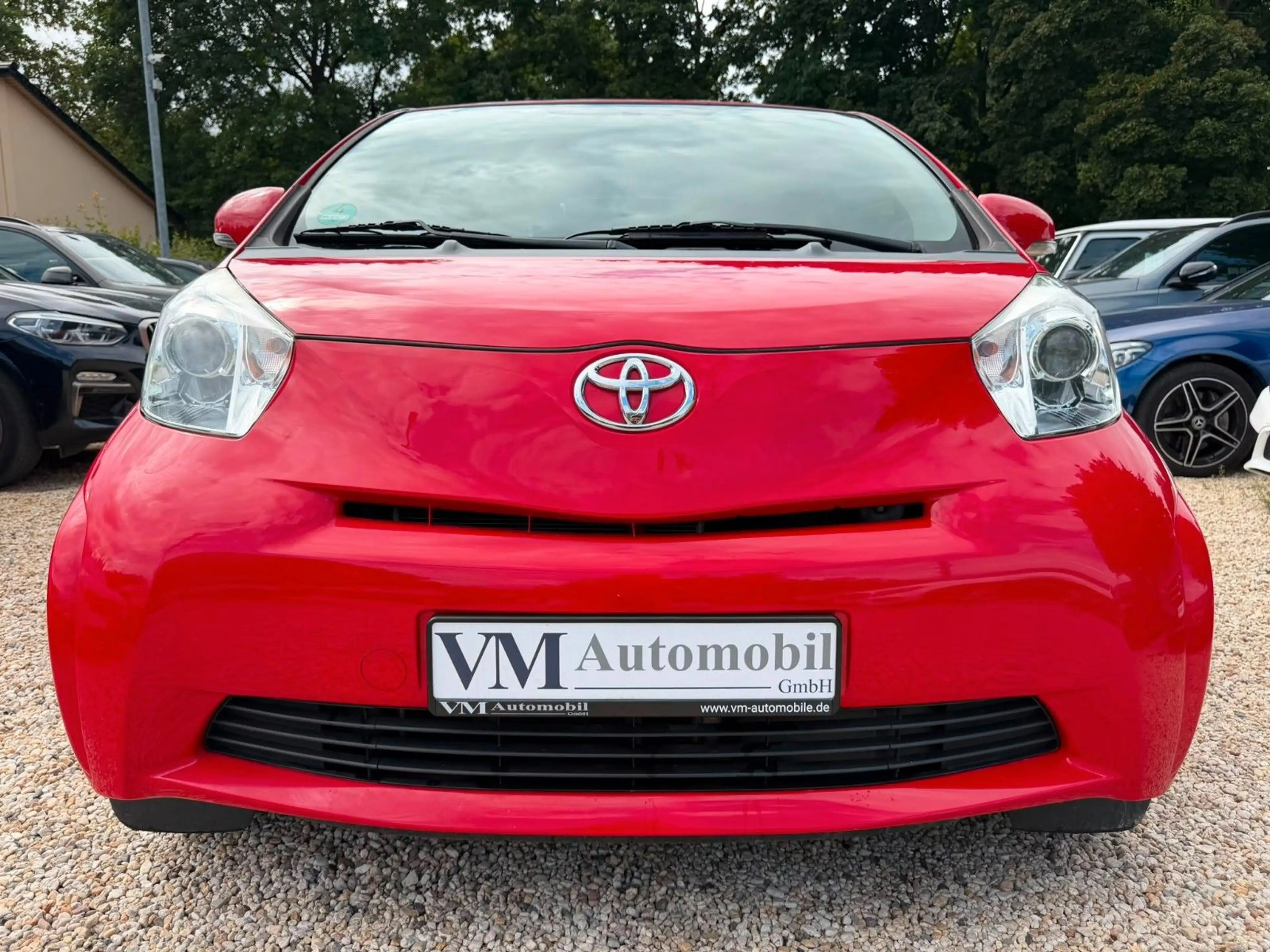 Toyota iQ Automatik Klima Allwetterreifen — photo 2