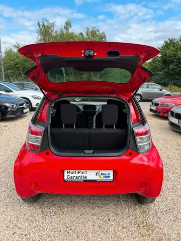 Toyota Iq view 12