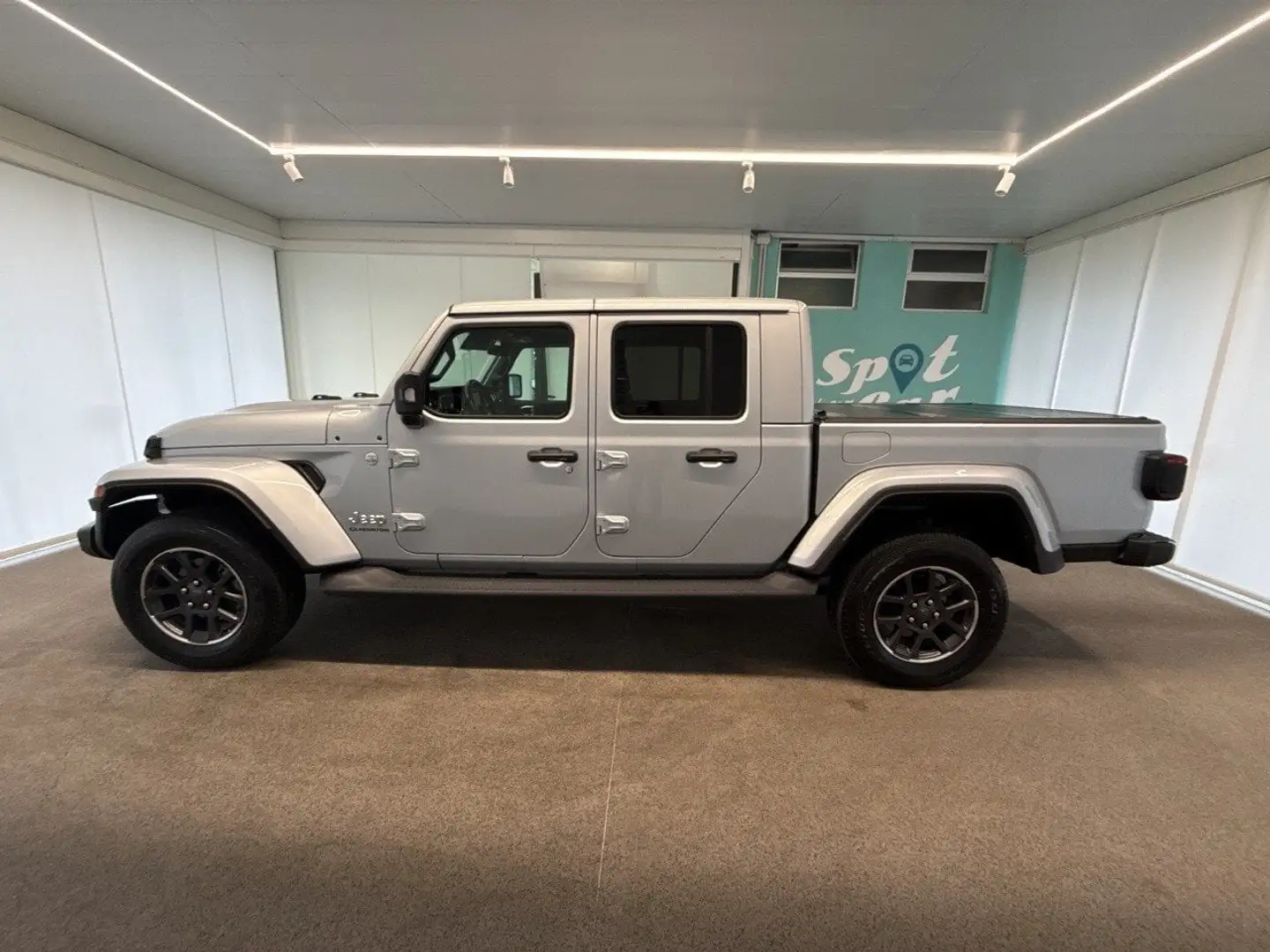 Jeep Gladiator 3.0 V6 194kW Overland 4WD Auto Gris - 2