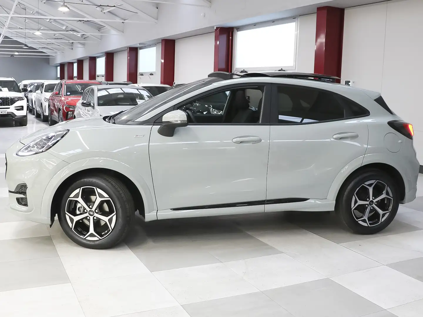 Ford Puma 1.0 EcoBoost MHEV ST-Line Aut. 125 Gris - 2