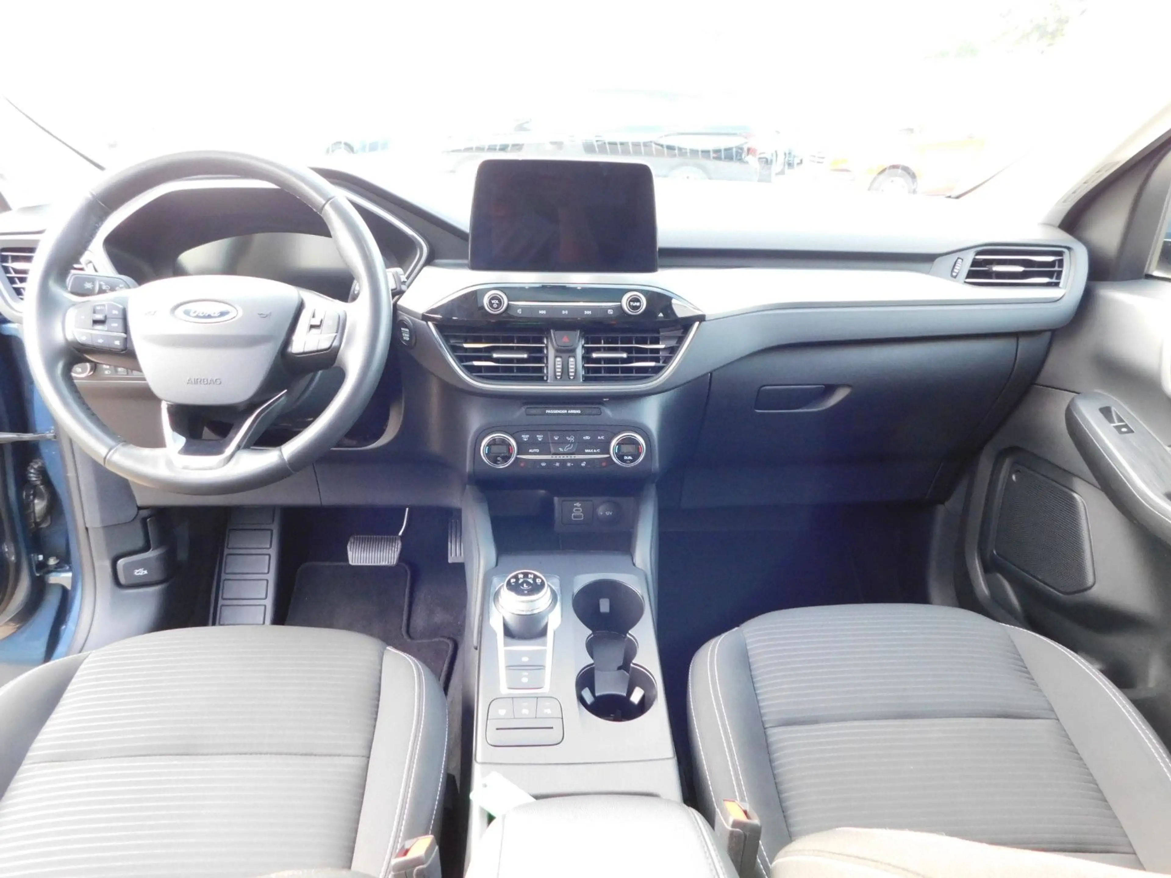 Ford Kuga Titanium 1.5 EcoBlue Panodach/AHK/Navi — photo 11
