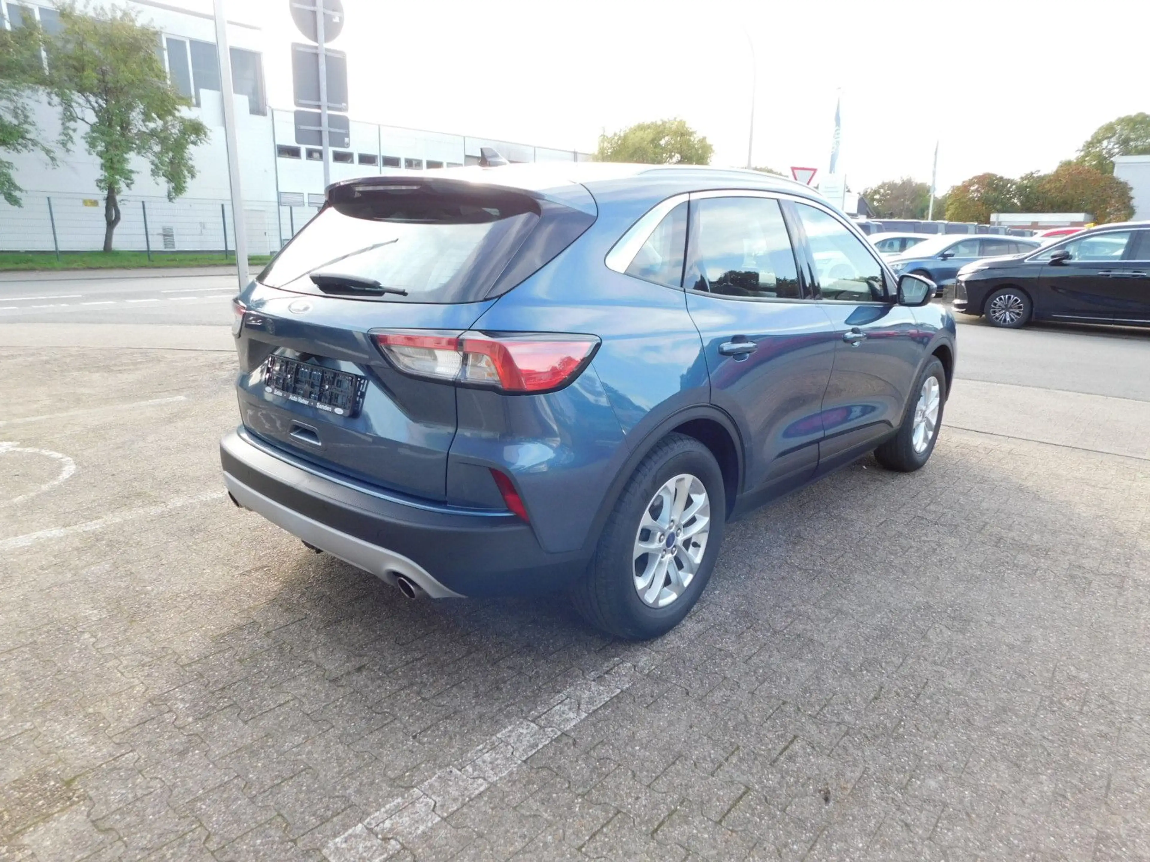 Ford Kuga Titanium 1.5 EcoBlue Panodach/AHK/Navi — photo 4
