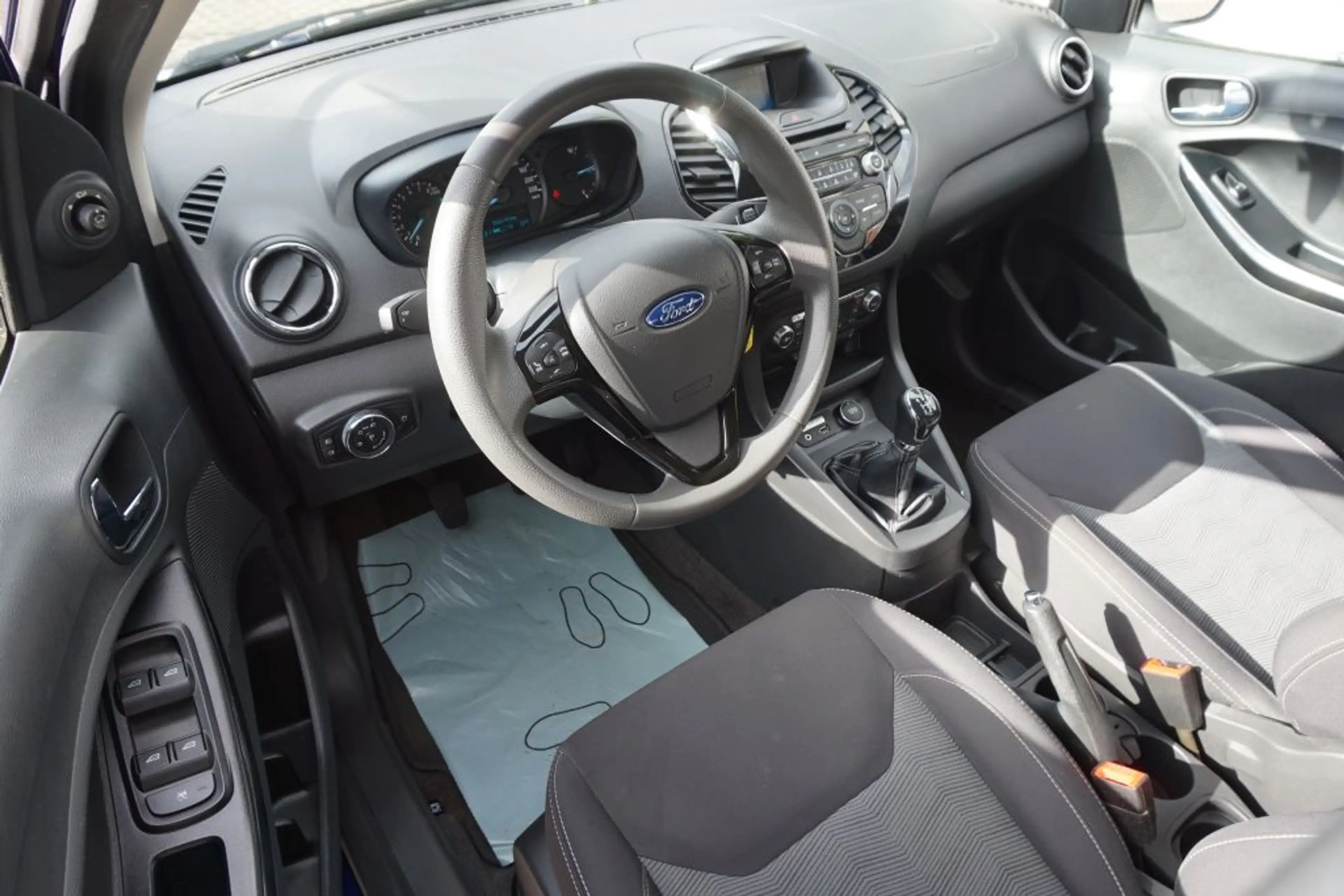 Ford Ka/Ka+ Ka+ 1.2 Ti-VCT Cool and Sound — photo 7