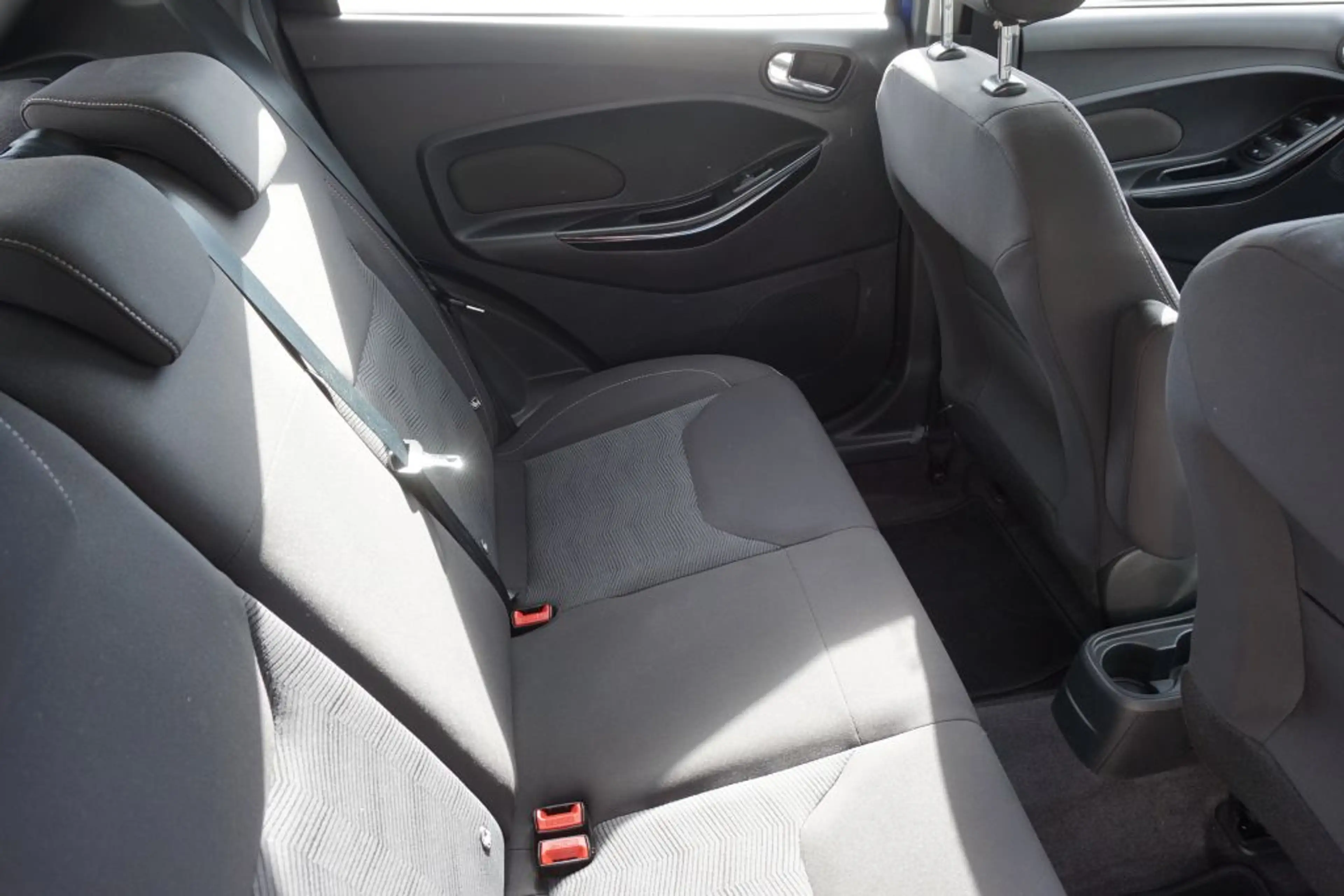 Ford Ka/Ka+ Ka+ 1.2 Ti-VCT Cool and Sound — photo 10
