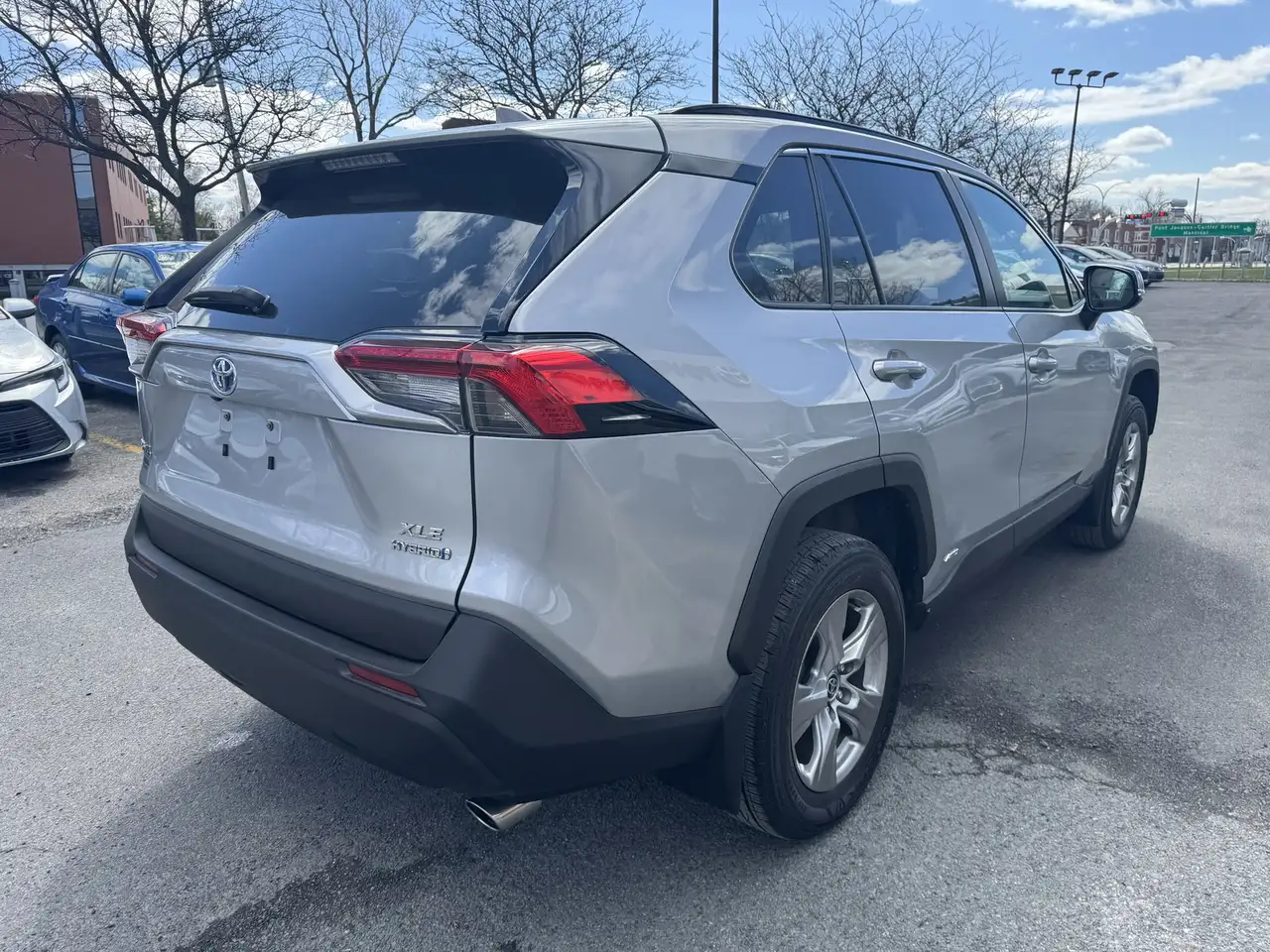 Toyota RAV 4 снимка Toyota RAV 4