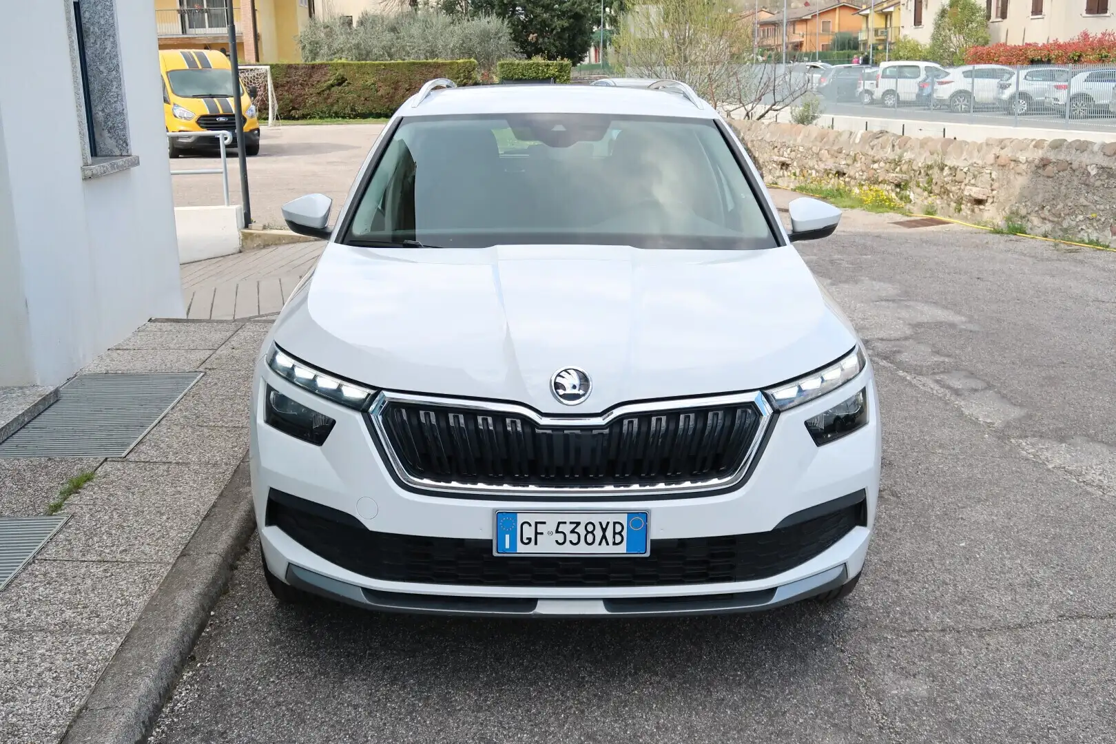 Skoda Kamiq 1.0 TSI 110 CV Ambition Blanc - 1
