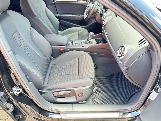 Audi A3 view 11