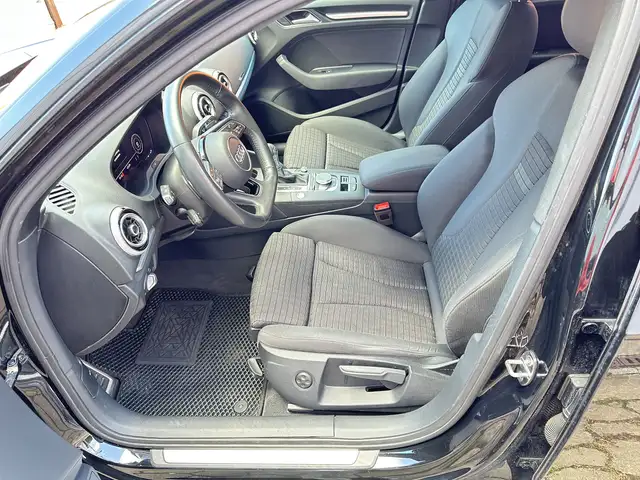 Audi A3 view 10
