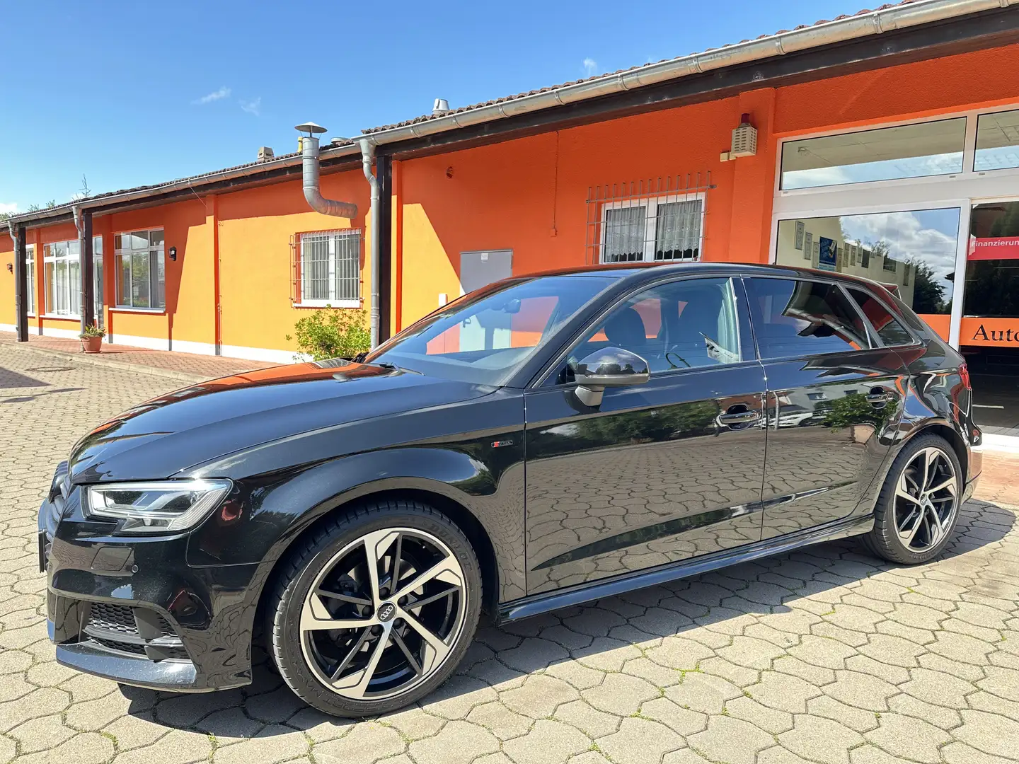 Audi A3 35 TFSI sport * S-Line * Schwarz - 1