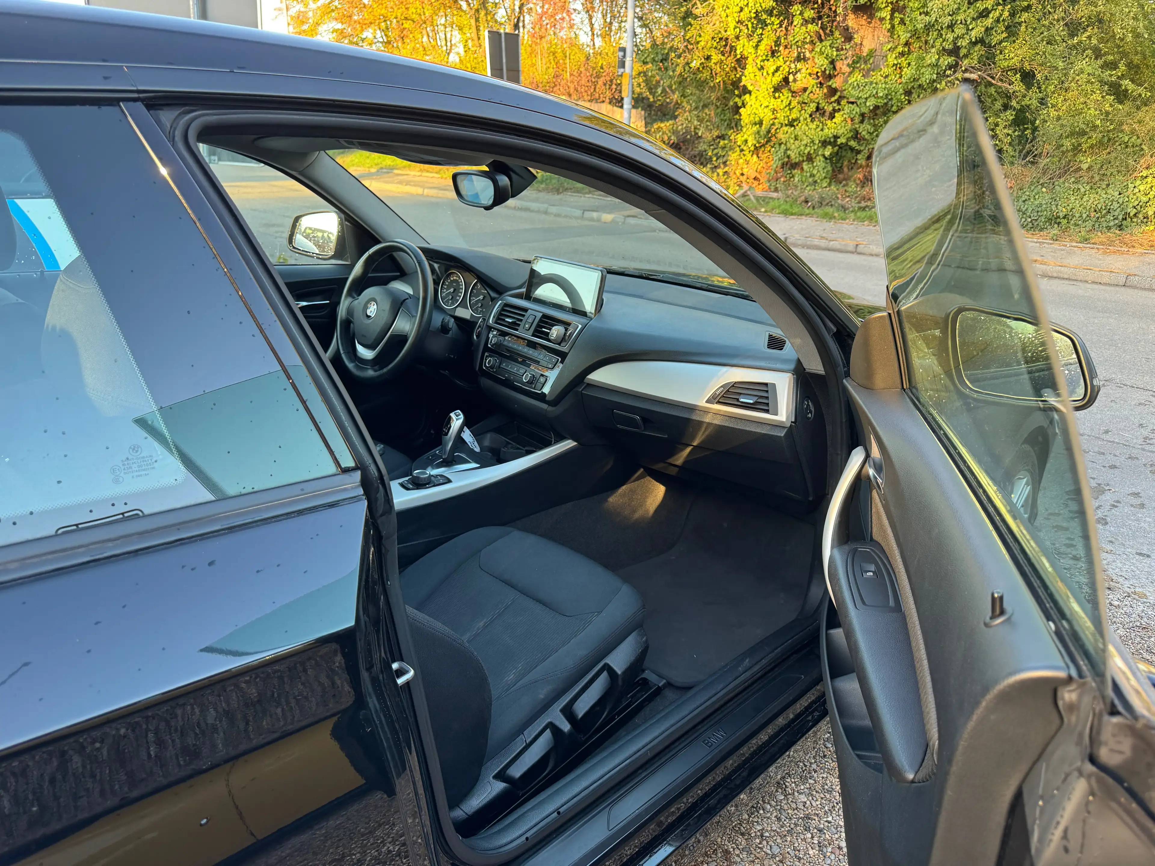 BMW 118 118 i Edition M Sport Shadow — photo 9