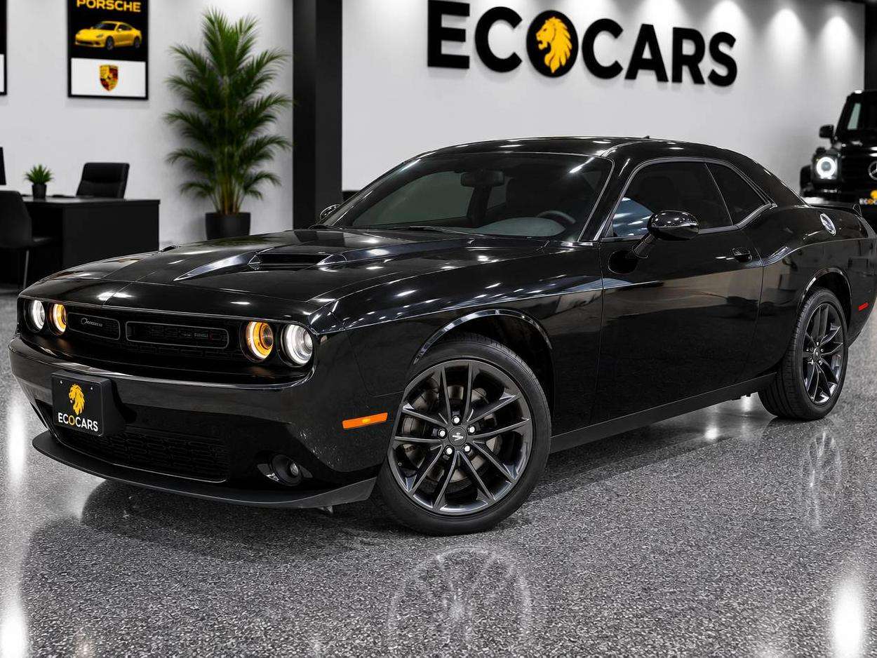 2023 Dodge Challenger SXT Plus Awd|Blacktop|One Owner|Clean Carfax