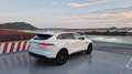 Jaguar F-Pace 2.0i4D Portfolio Aut. AWD 180 Weiß - thumbnail 11