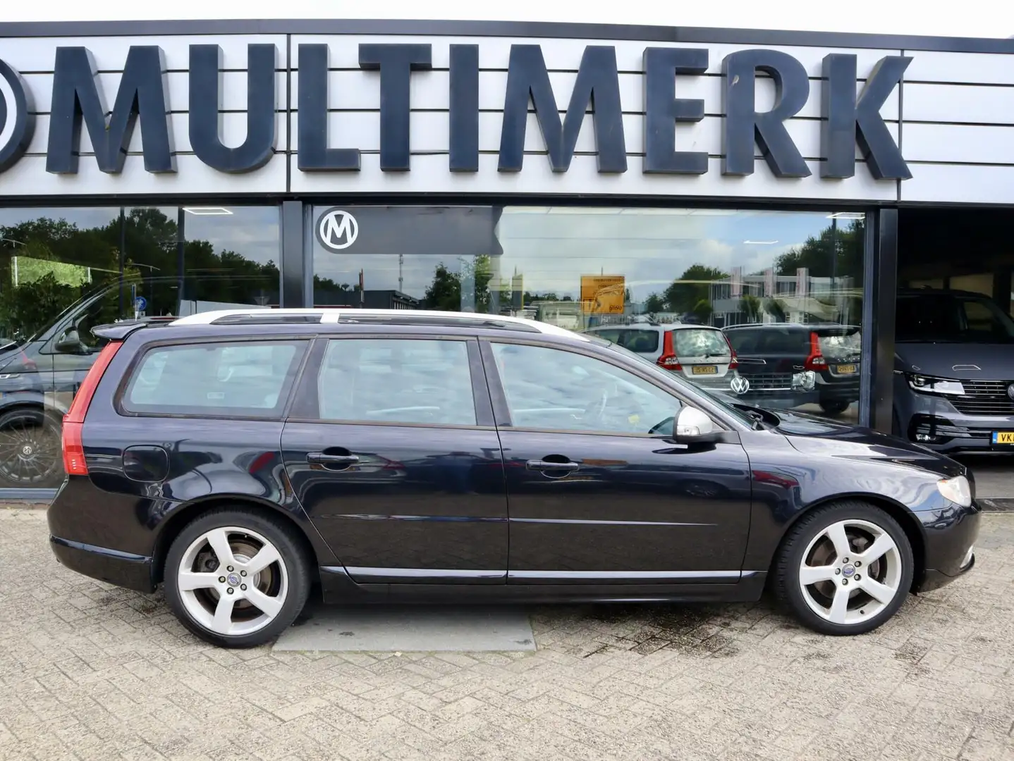 Volvo V70 2.0T R-Design Nero - 2