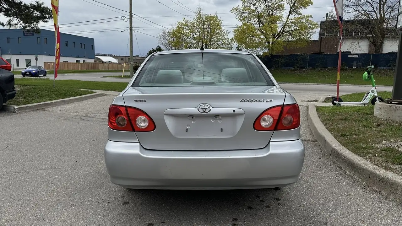 Toyota Corolla снимка Toyota Corolla