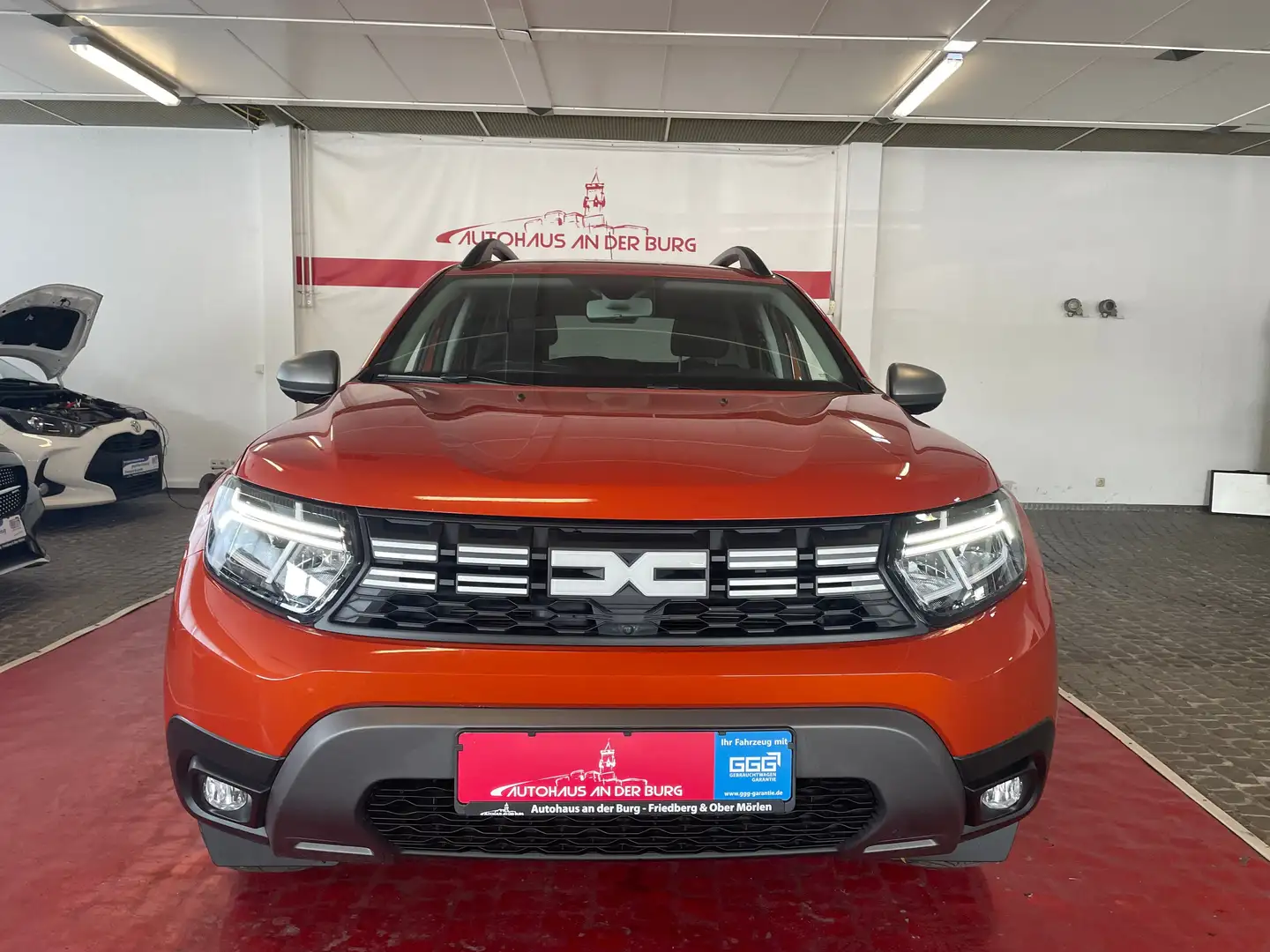 Dacia Duster Journey 4WD *DAB+BT+Navi*AHK Orange - 2