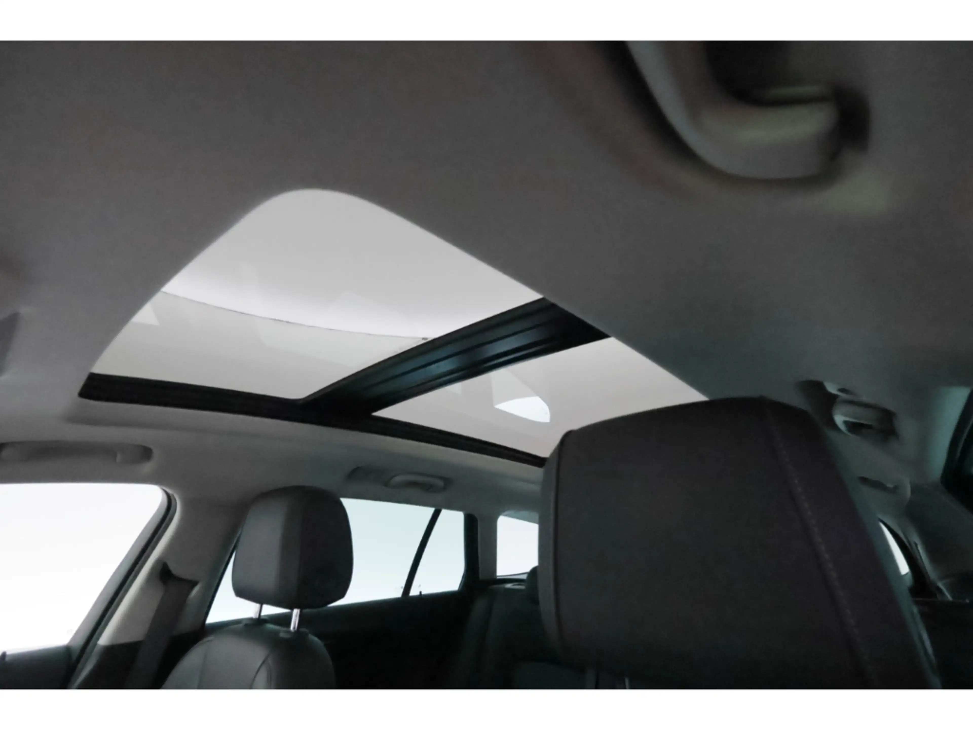 Opel Insignia B 1.6T ST Aut.Ultimate+LED+NAVI+HUD+KAMERA — photo 20