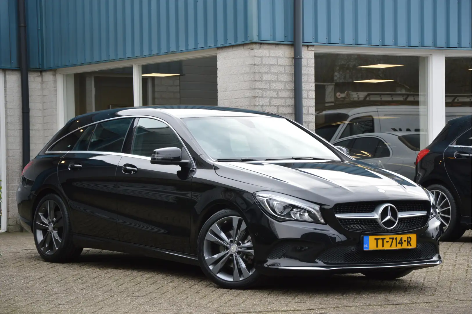 Mercedes-Benz CLA 180 Shooting Brake AMBITION | LED | CRUISE | PDC | NAV Noir - 2