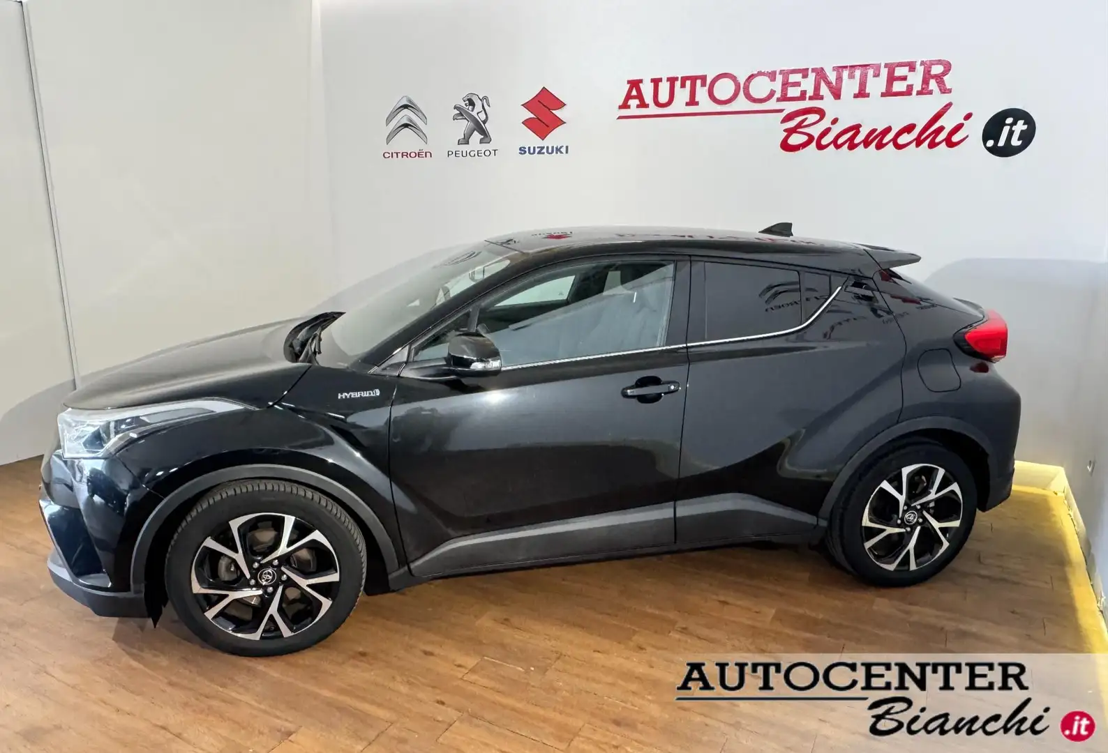 Toyota C-HR C-HR 1.8h Style 2wd e-cvt my19 Nero - 2