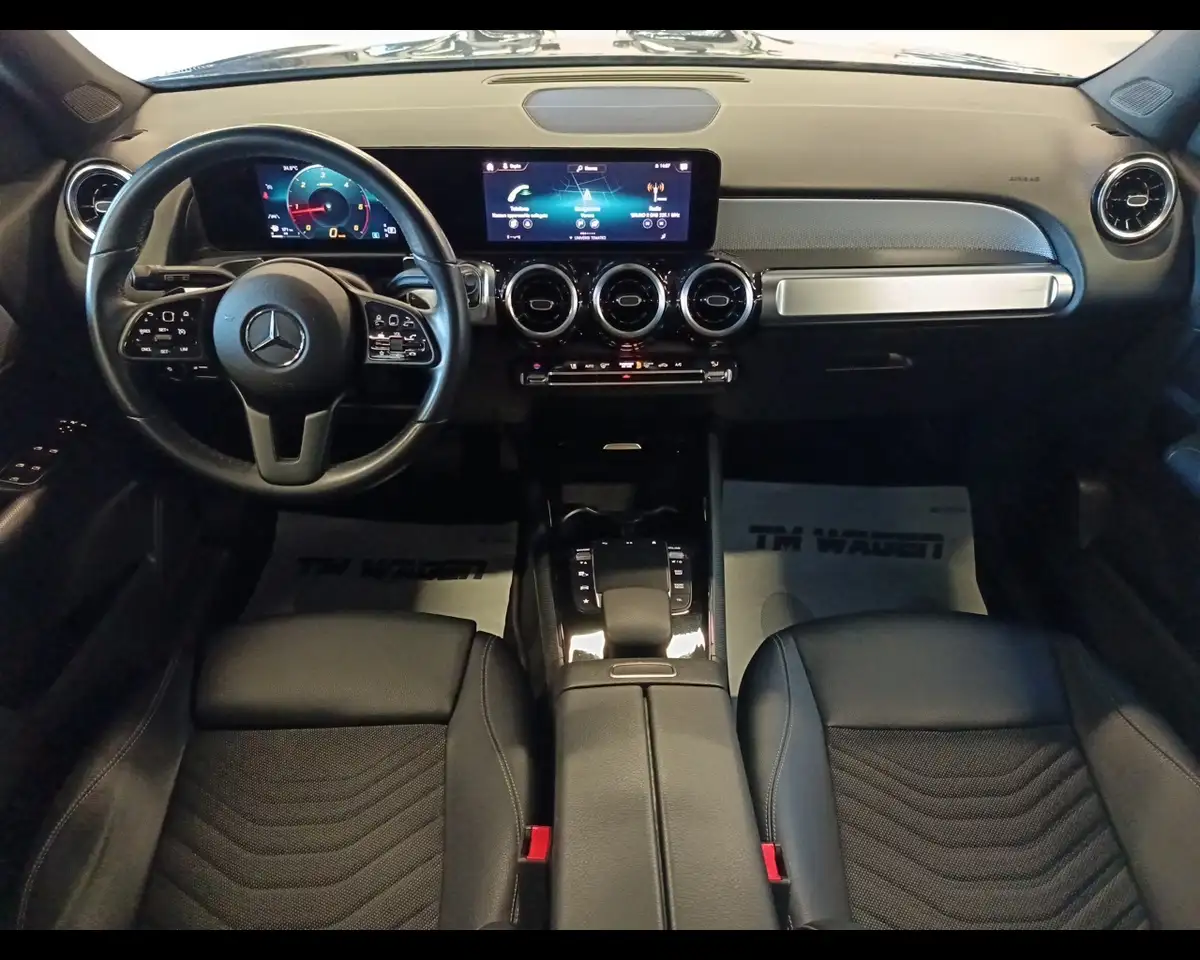 2022 Mercedes-Benz GLB 200 d Automatic Business Extra, photograph 9