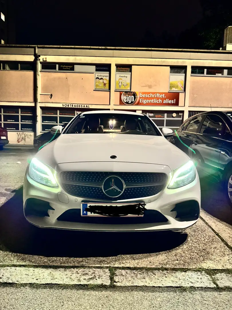 Mercedes-Benz C 220 Coupe AMG Line Weiß - 2