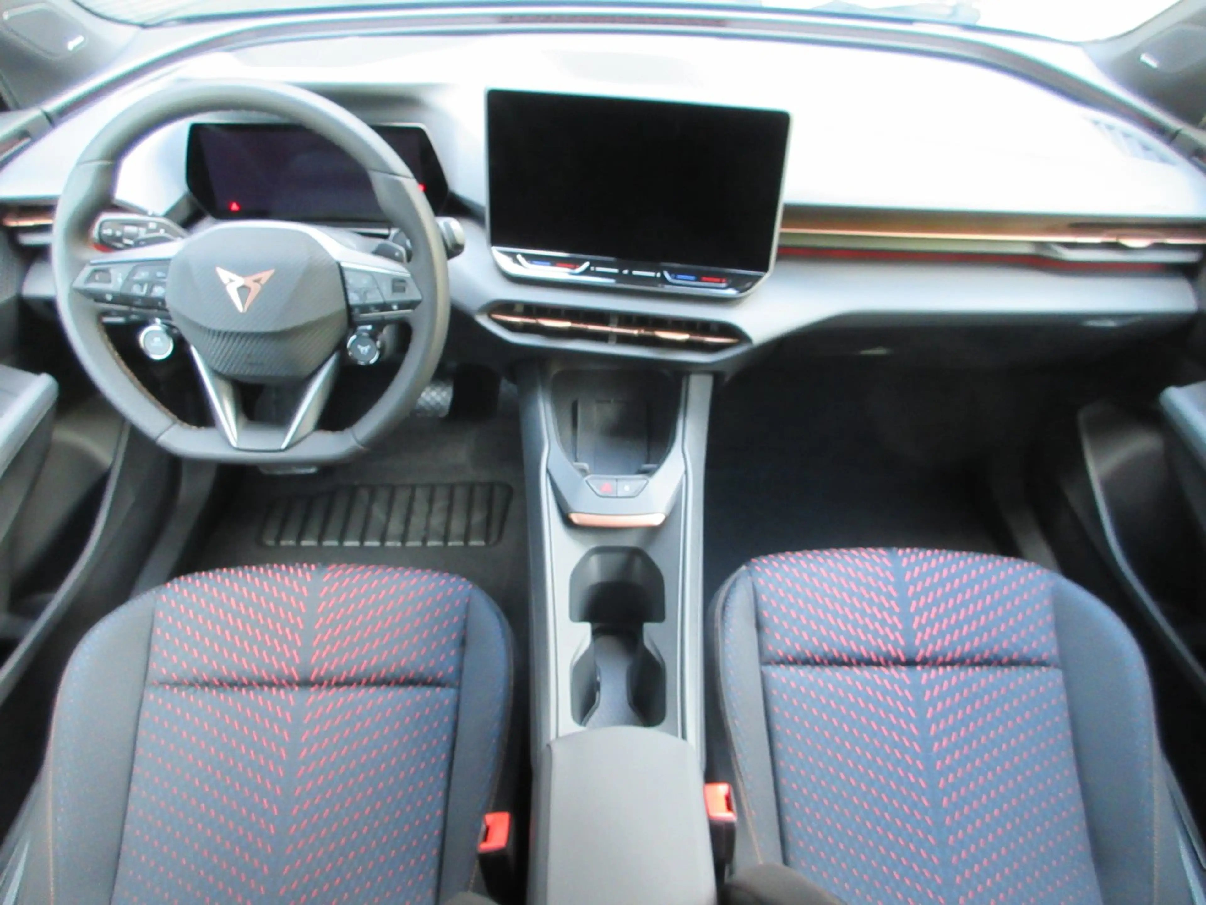 CUPRA Raval ENDURANCE 52/55 155kW/211 PS — photo 13