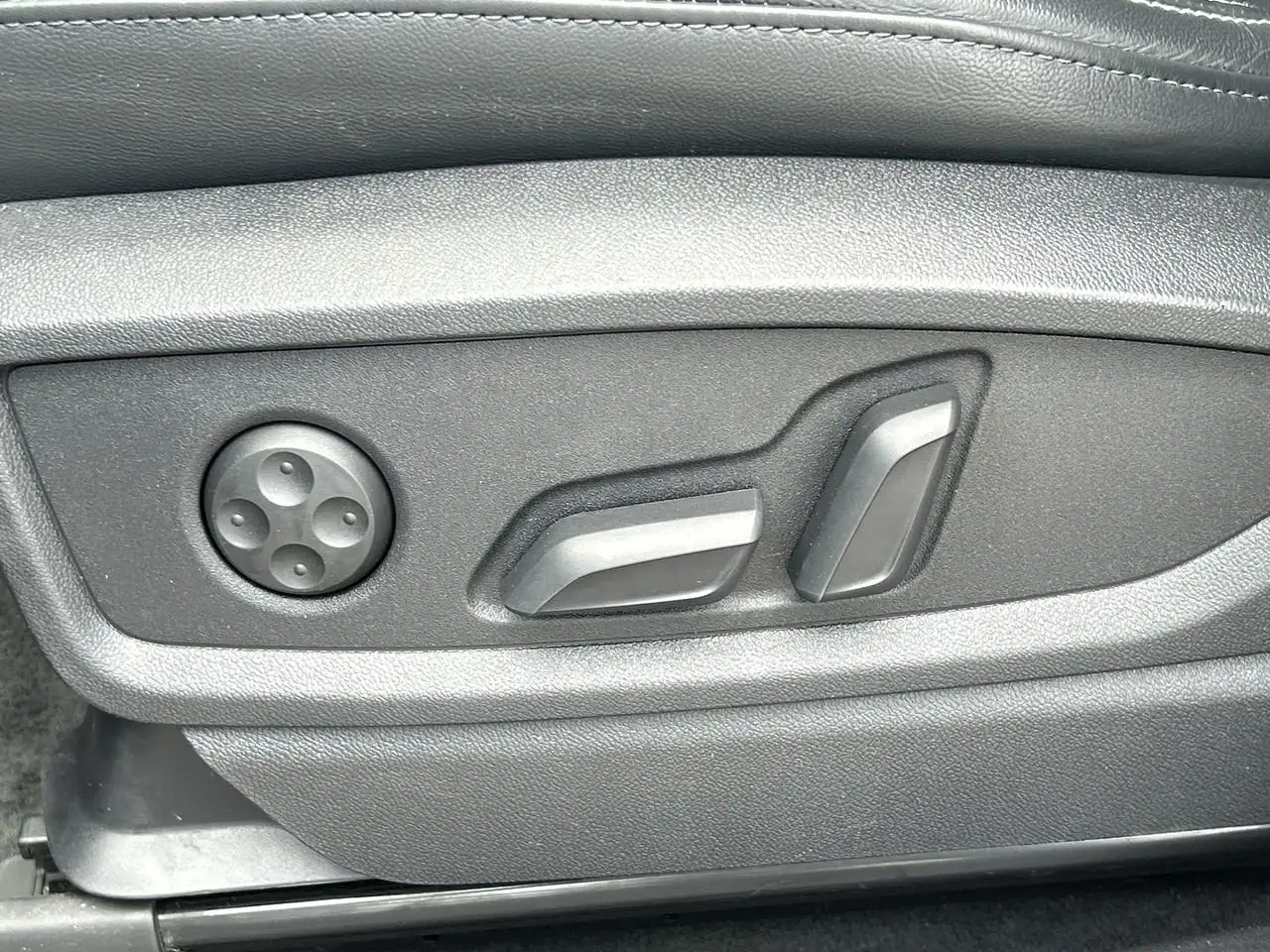 Audi Q5 снимка Audi Q5