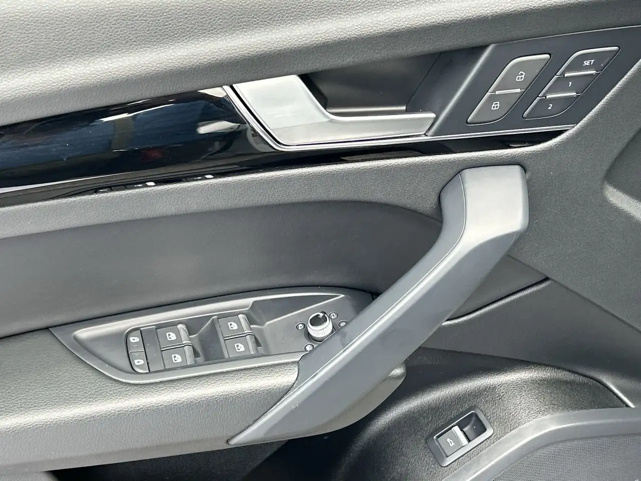 Audi Q5 снимка Audi Q5