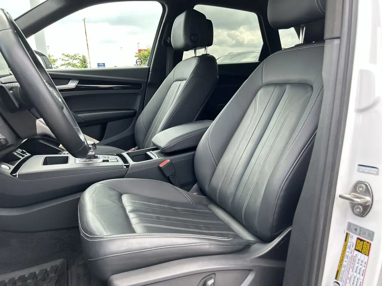 Audi Q5 снимка Audi Q5