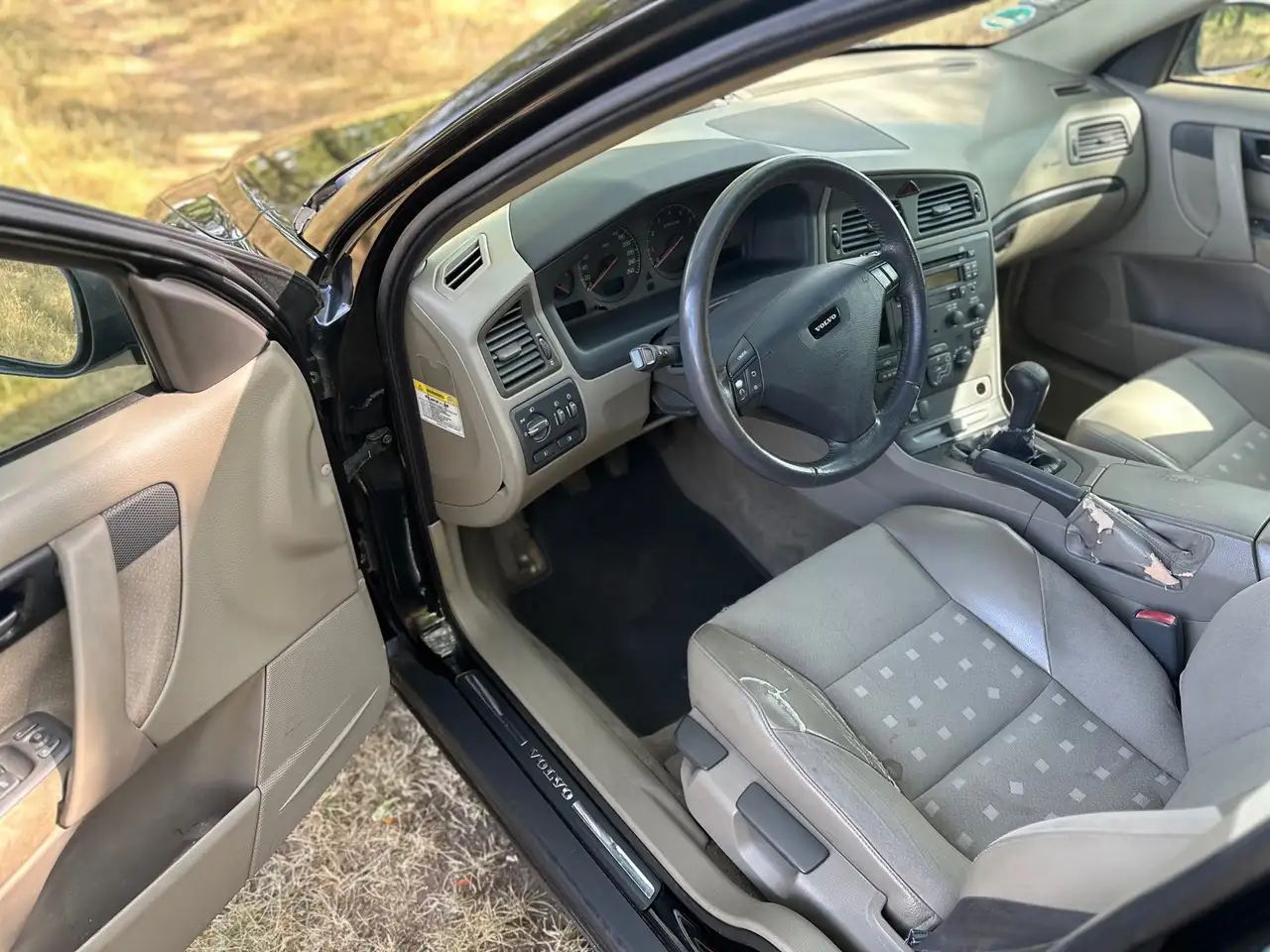 Volvo S60 2.4 apk t/m 17-07-2027, foto 9