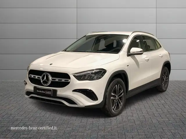Mercedes-Benz GLA 250 - GLA 250 e phev Advanced auto