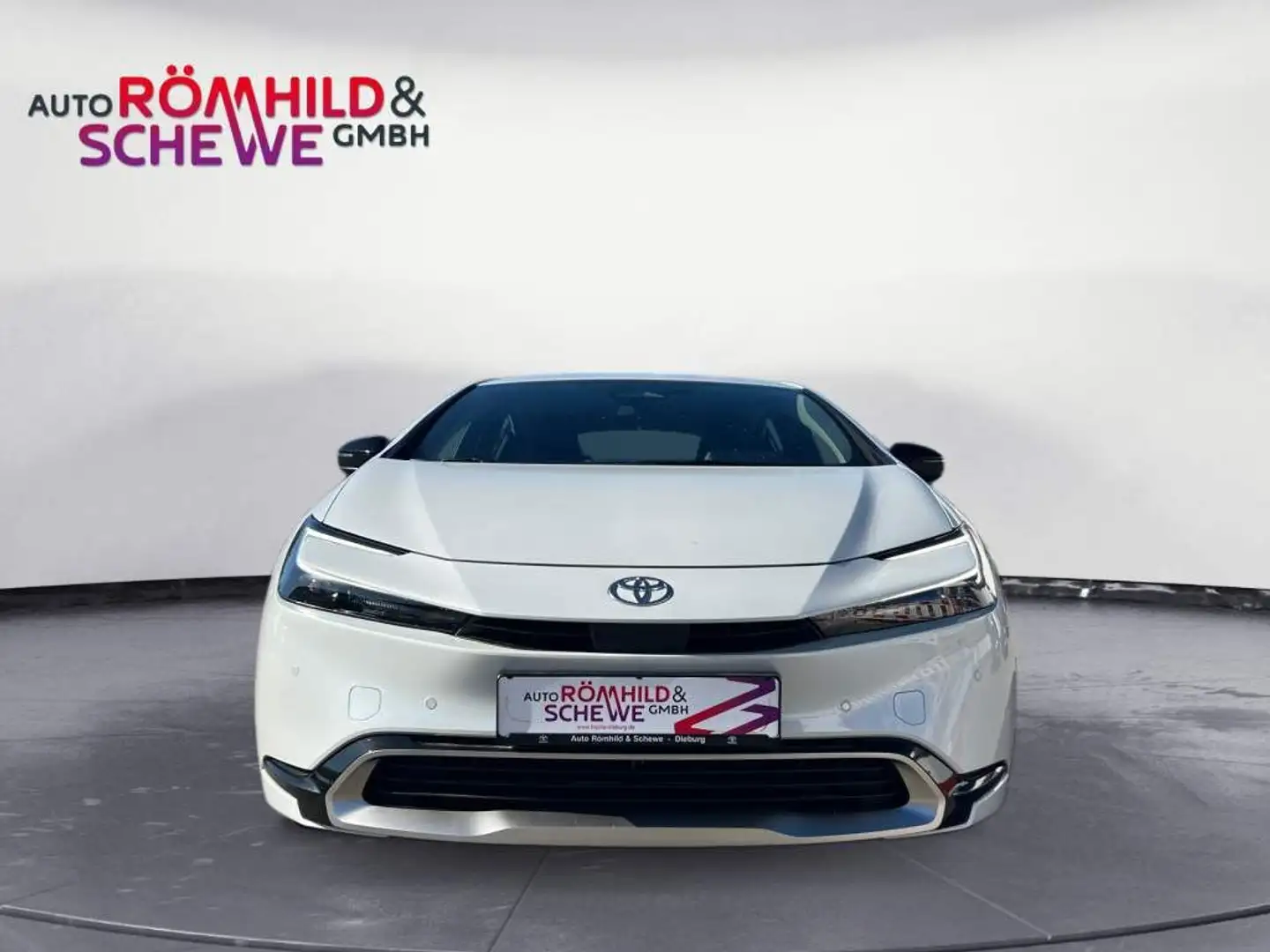 Toyota Prius Plug-in Hybrid Executive Blanc - 2