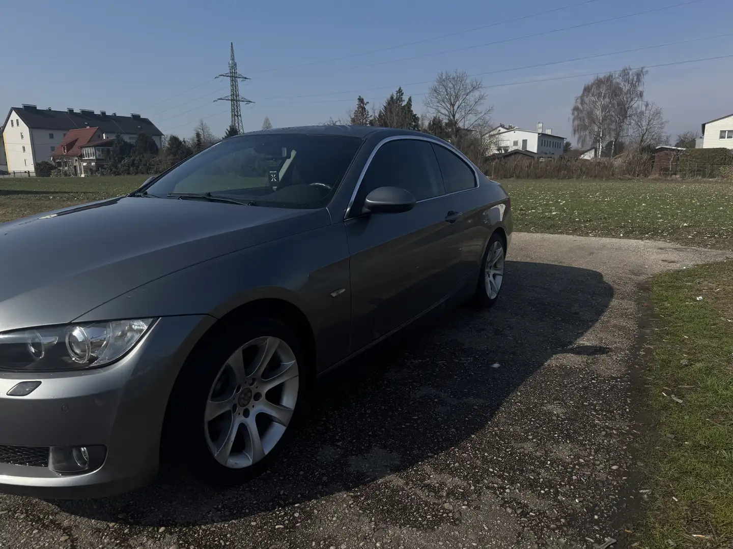 BMW 330 325i Coupé Aut. - 2