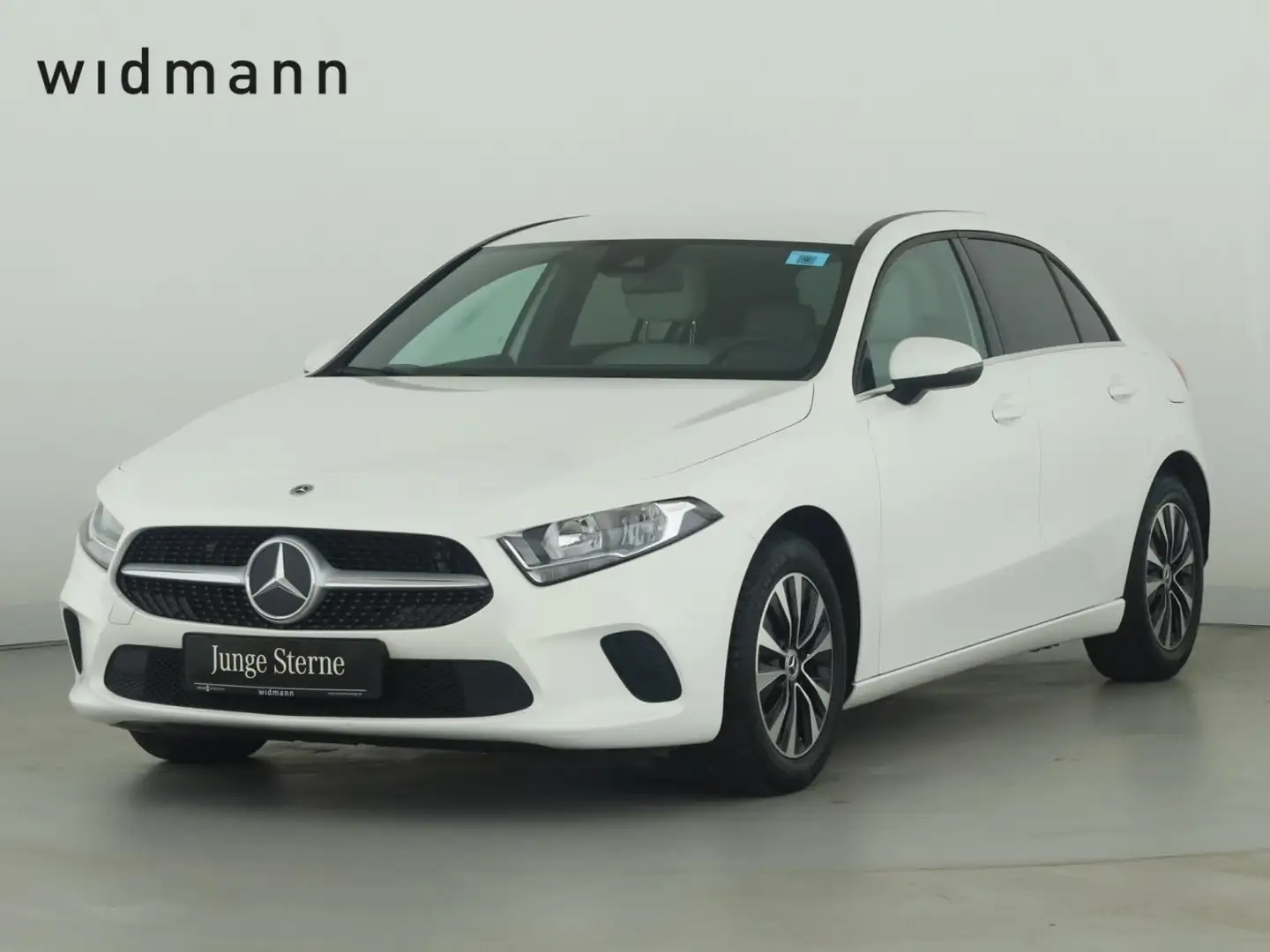Mercedes-Benz A 160 *Style*DAB*Spurhalte-Assist*Sitzhzg*MBUX** Weiß - 1