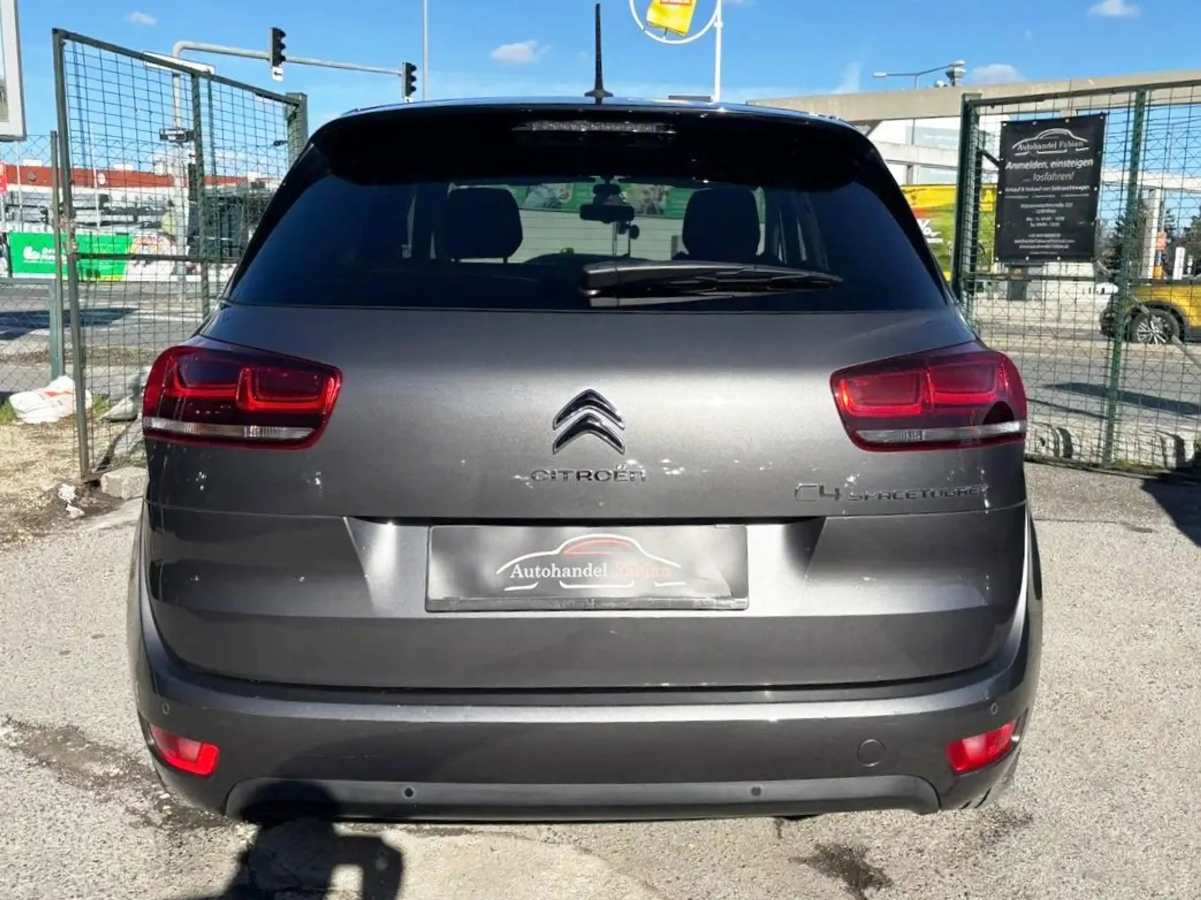 Citroen C4 SpaceTourer Feel Edition 131PS Pickerl 6/26 Parkhilfe Sitzheiz — photo 3