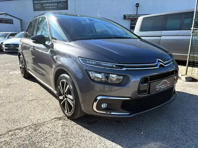 Citroen C4 SpaceTourer Feel Edition 131PS Pickerl 6/26 Parkhilfe Sitzheiz