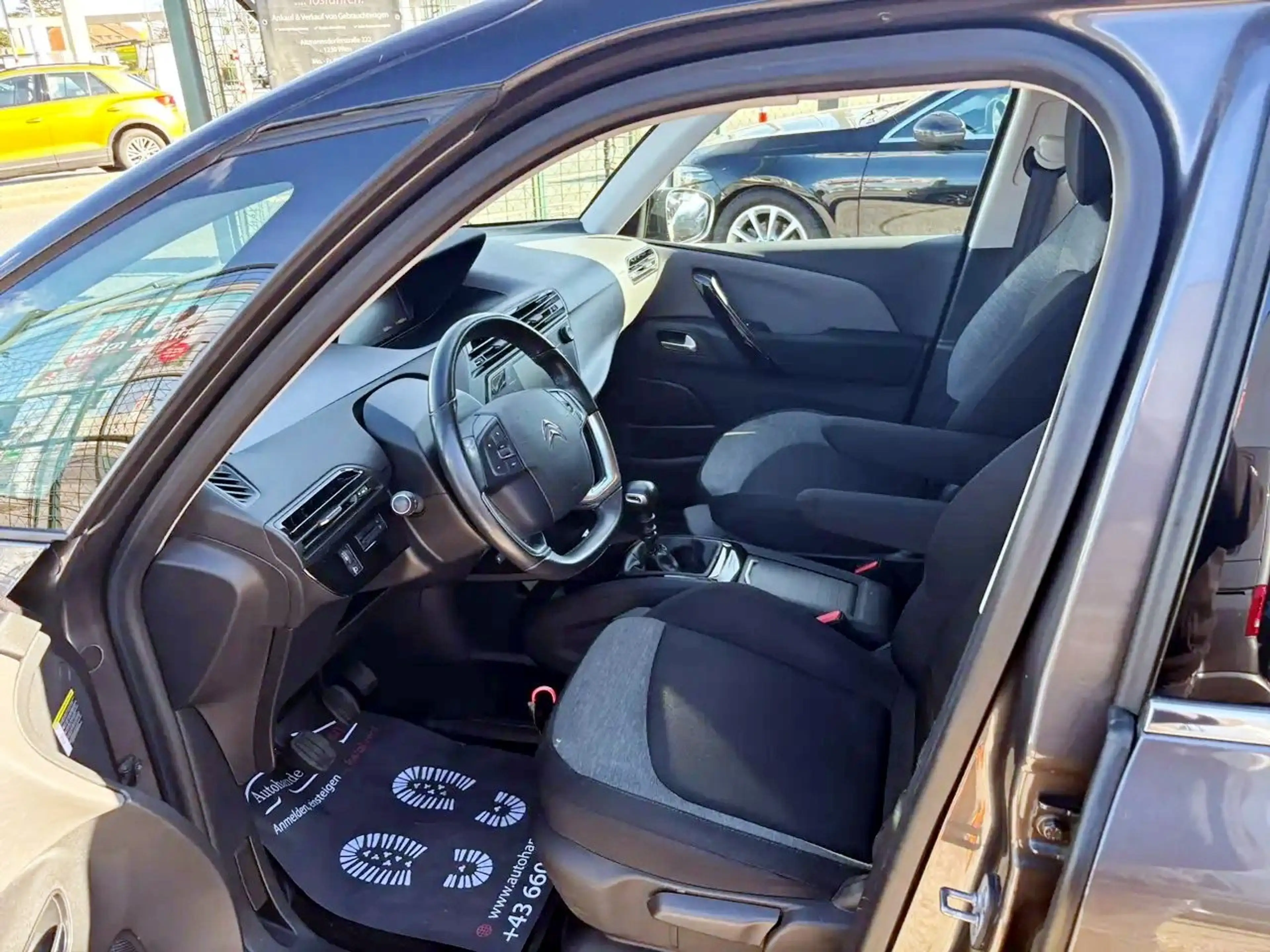 Citroen C4 SpaceTourer Feel Edition 131PS Pickerl 6/26 Parkhilfe Sitzheiz — photo 13