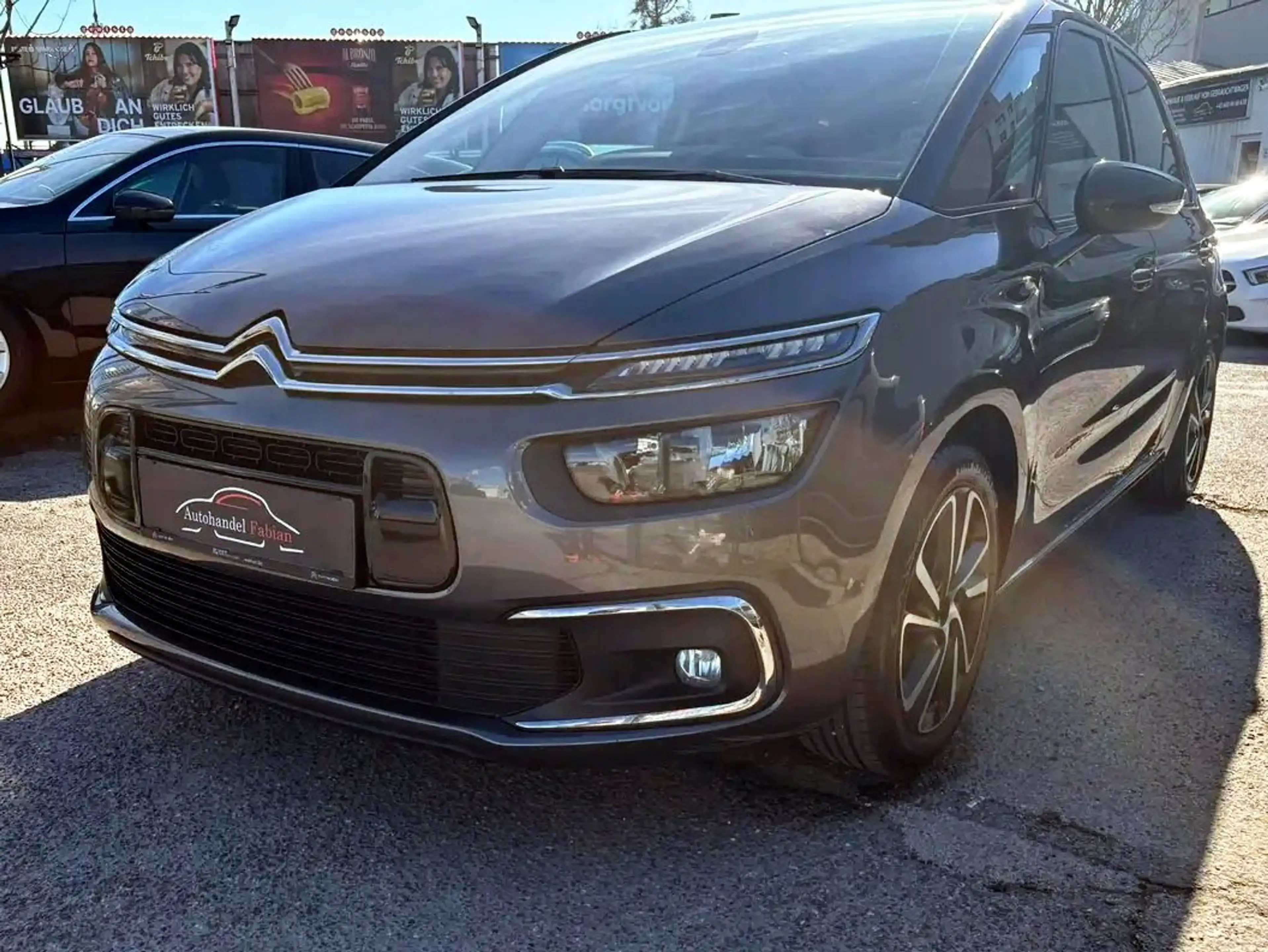 Citroen C4 SpaceTourer Feel Edition 131PS Pickerl 6/26 Parkhilfe Sitzheiz — photo 6